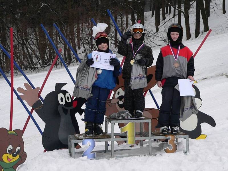 Vyhlášení vítězů po závěrečných závodech ve Ski areálu Potštát