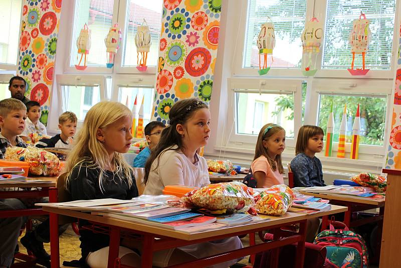Na Základní škole Struhlovsko v Hranicích přivítali prvňáky.