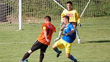 Kozlovice (v oranžovém) porazily Šternberk 3:1.