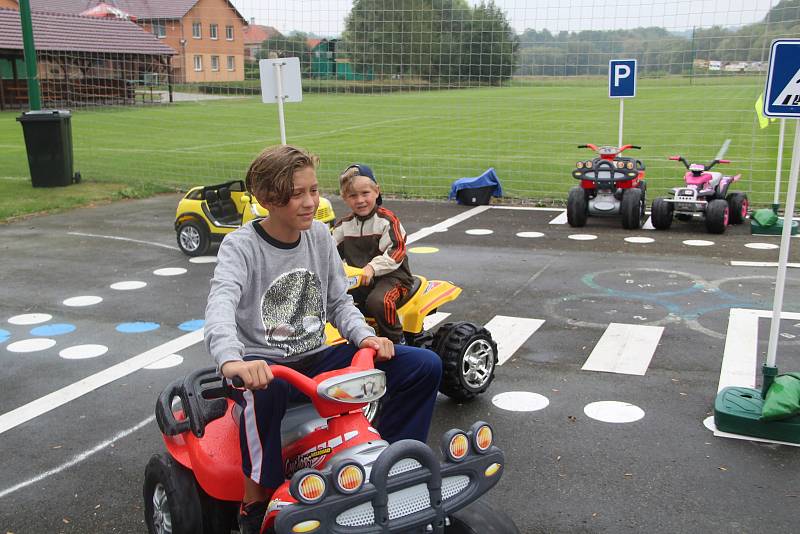 V Ústí se loučili s prázdninami, pestrý program si užili především nejmenší návštěvníci. Starší děti myslely na to, že brzy začne škola.