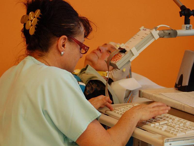 Desítky lidí zavítaly ve středu 7. října na Den otevřených dveří na neurologické oddělení přerovské nemocnice. 