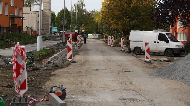 Práce na revitalizaci sídliště Nová v říjnu 2017