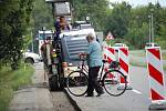 Ke zhoršení dopravní situace v Přerově přispělo také částečné uzavření Dvořákovy ulice, která se nyní frézuje.