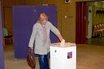 Obyvatelé volebního okrsku číslo 11 šli volit přímo do Domova seniorů v Hranicích