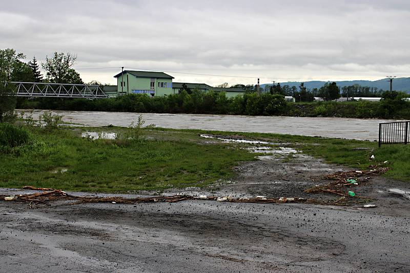 Bečva u Teplic nad Bečvou ve čtvrtek 23.5. 2019 dopoledne.