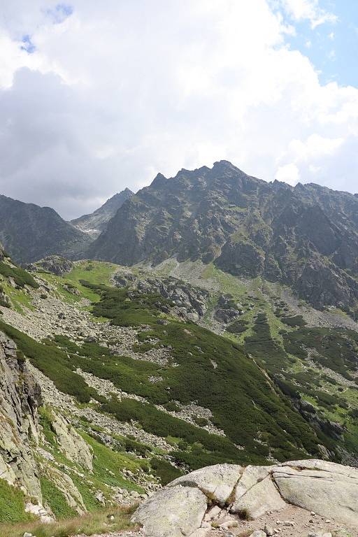 Na největší pleso na slovenské straně hor, Velké Hincovo pleso.