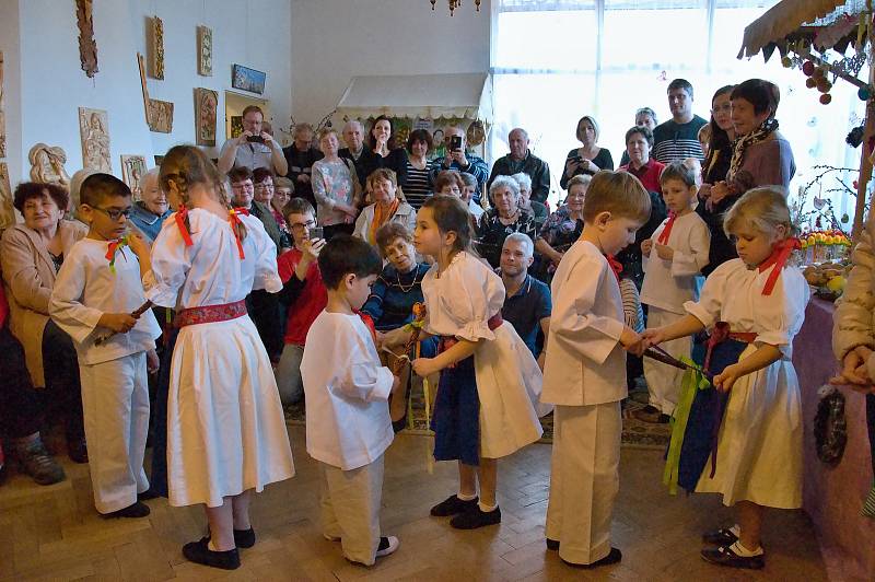 Vernisáž Velikonoční výstavy v Galerii M+M v pátek 22. března.