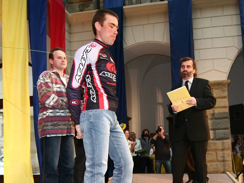 Cyklista Karel Hartl se stal pomyslným králem sportovců z Hranicka pro rok 2007. 