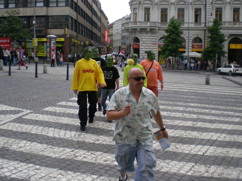 Hranická formace Traktor spolu se Zdeňkem Izerem natáčela nový klip v Praze. 