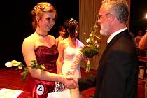 Dívce roku 2007 předával cenu hranický starosta Miroslav Wildner.