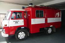 Sbor dobrovolných hasičů v Drahotuších se pyšní nejstarším ale nejhezčím autem v regionu.