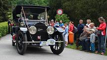 Veteráni v Teplicích nad Bečvou. 17. ročník Helfštýnského okruhu