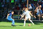 Fotbalisté Všechovic (v bílém) doma proti Kozlovicím (0:1)