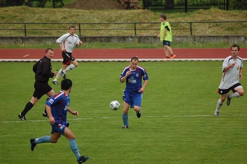 SK Hranice (v bílém) vs. 1. FC Přerov