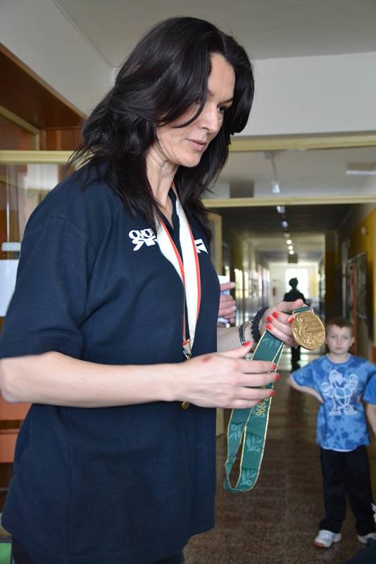 Bývalá trojskokanka Šárka Kašpárková přijela do Hranic v rámci dalšího ročníku Odznaku všestrannosti olympijských vítězů.
