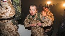 První tým vojáků odletěl do Afgánistánu z bochořského letiště již 11. února.