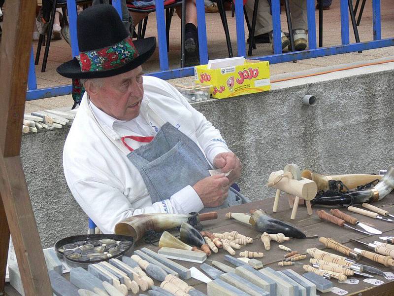 Slavnostní otevření lázeňské kolonády v Teplicích nad Bečvou.