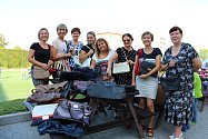 Darovat kabelky do Kabelkového veletrhu Deníku se rozhodly učitelky ze Základní školy 1. máje v Hranicích.