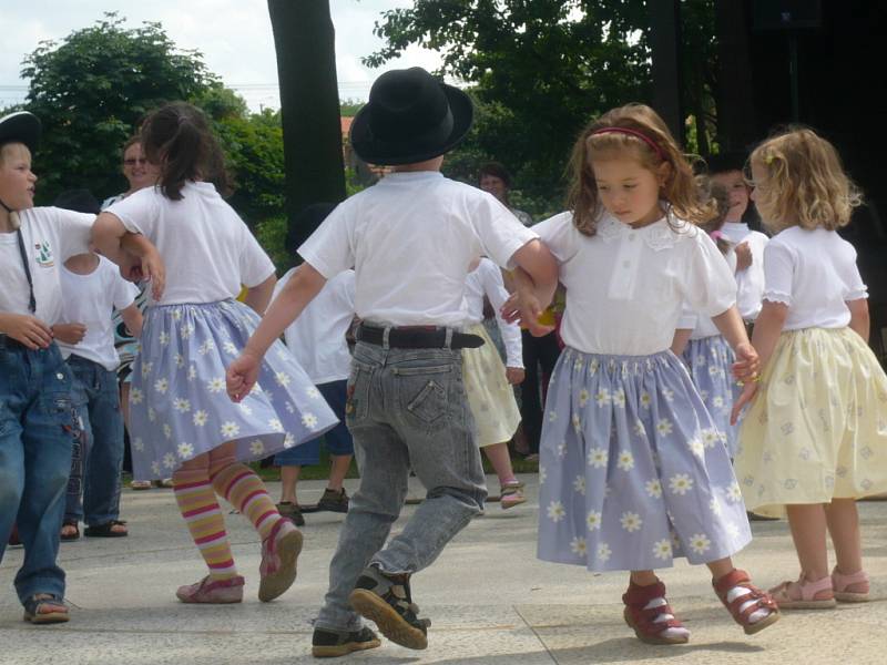 Poutí svatého Petra a Pavla ožila o víkendu obec Ústí.