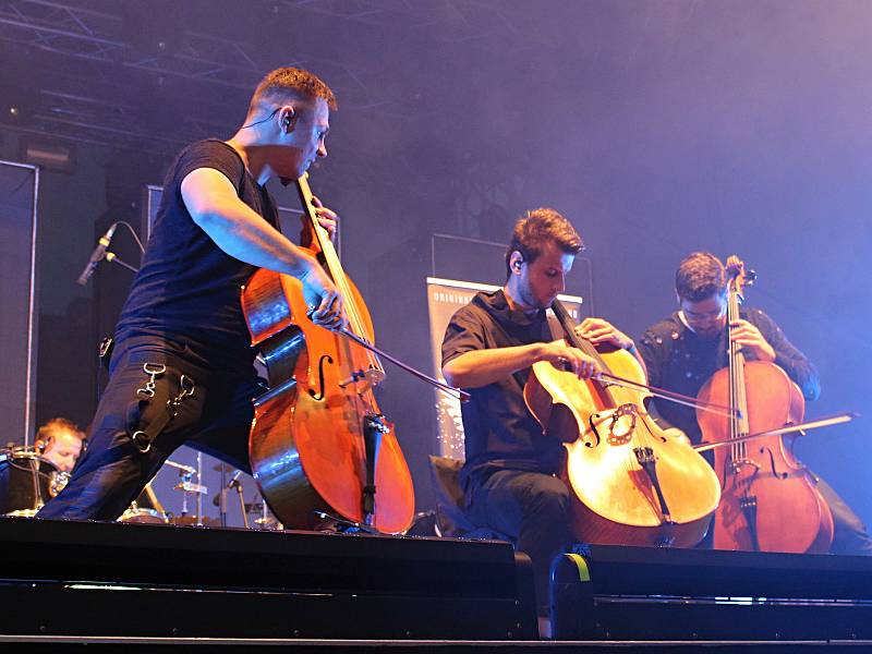 Exkluzivní koncert české kapely Mandrage se konal ve čtvrtek 6. září na nádvoří Staré střelnice v Hranicích. Jako předkapela vystoupila  přerovská skupina Arrhythmia.