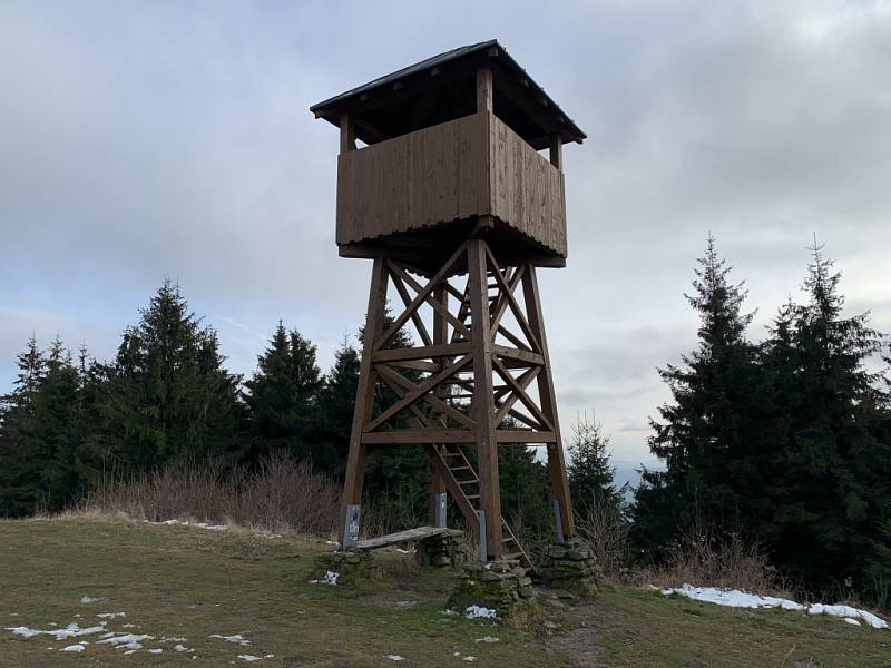 Pomezí Moravy a Slovenska, rozsáhlé pohoří Javorníky.