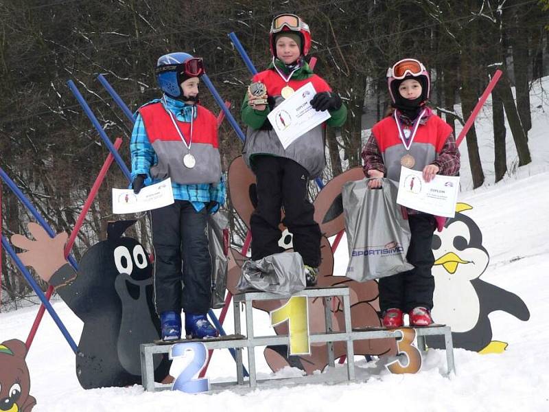 Vyhlášení vítězů po závěrečných závodech ve Ski areálu Potštát