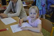 Zápisy do prvních tříd v Hranicích, ilustrační foto