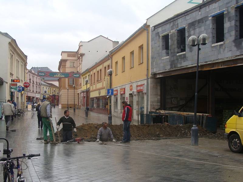 Město nemá regulační plán. Podnikatelé si mohou postavit v centru Přerova, co chtějí.