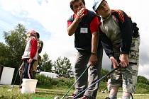 Den otevřených dveří na golfovém hřišti v Radíkově přilákal desítky lidí.