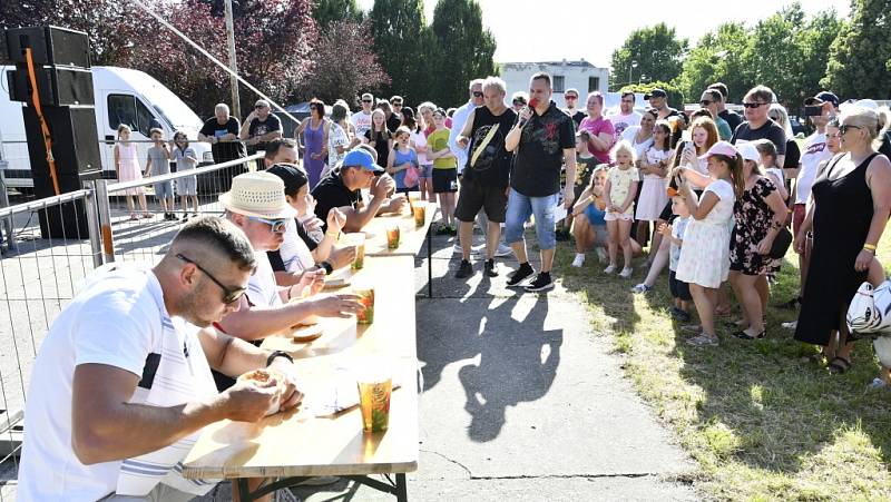 Gulášrockfest Hranice 2022. Klání o nejlepšího jedlíka.