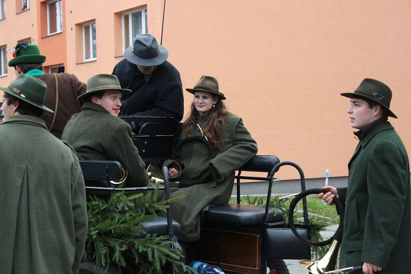 Lovecká družina ze Střední lesnické školy v Hranicích zvala veřejnost na Hubertskou zábavu