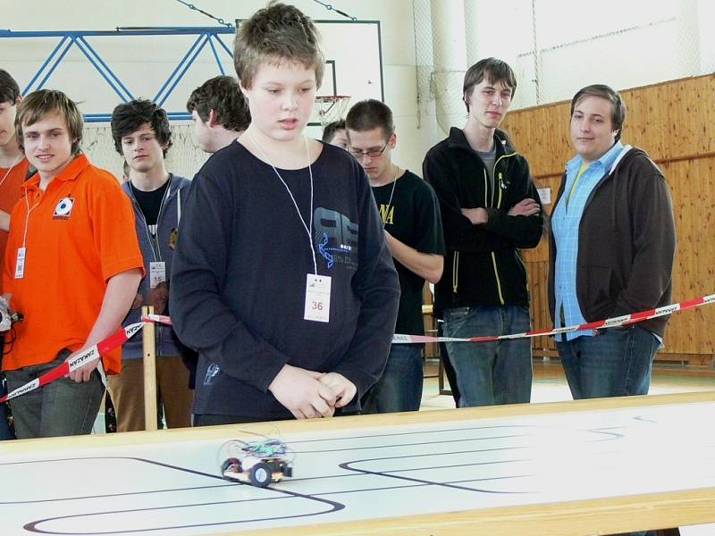 Šestý ročník Hranického robotování na Střední průmyslové škole v Hranicích