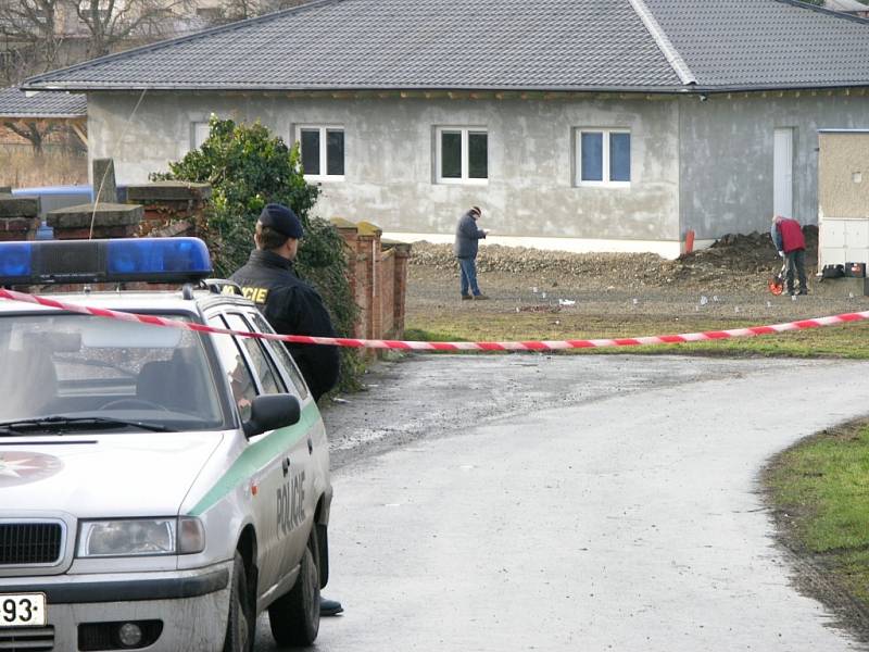 Podnikatele Jiřího Faltu zastřelil před jeho domem dosud neznámý vrah.