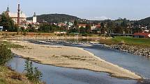 Následky masivního úhynu ryb v řece Bečvě v Hranicích, pondělí 21. září 2020