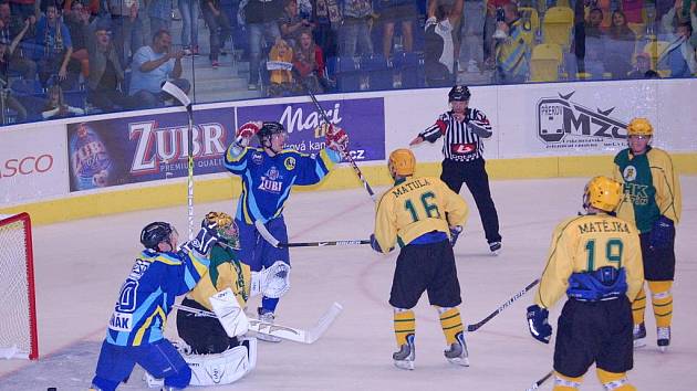 Přerov vs. Vsetín 3:0.