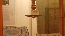 V muzeu jsou k vidění materiály týkající se Židů žijících v Přerově, ale také předměty, které se vztahují k židovským tradicím a náboženským rituálům.