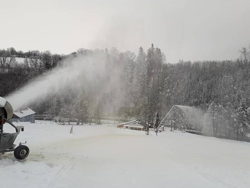 První zkouška techniky proběhla ve Ski areálu Potštát hned začátkem prosince.