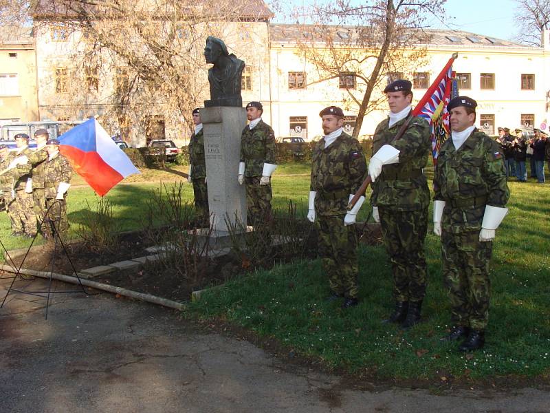 Den válečných veteránů, který připadá na 11. listopad, si připomnělo hned na dvou místech město Přerov.