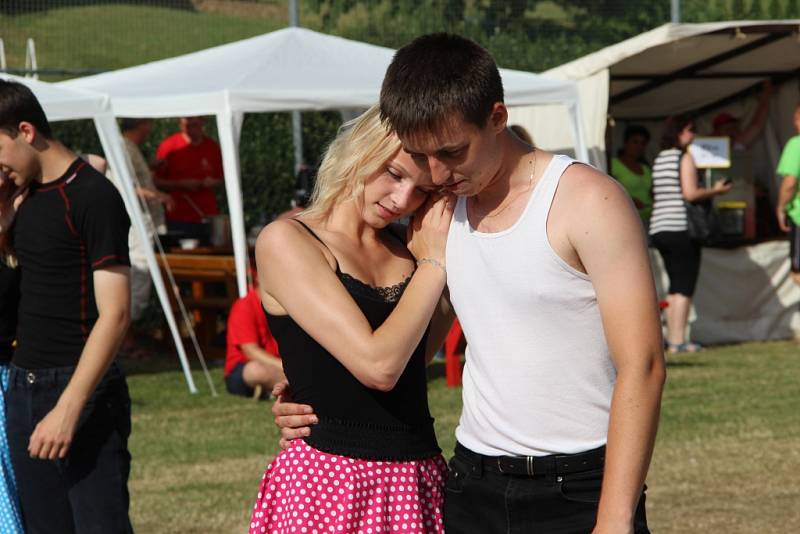 Venkovskému festivalu mikroregionu Záhoran patřilo sobotní odpoledne v Rouském na Hranicku. 