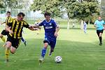 Fotbalisté Všechovic (v modrém) porazili Nové Sady 1:0.