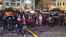 Muzikálový zpěvák David Uličník & Orchestrion a kapela Poutníci v Hranicích, pátek 15. prosince 2023.