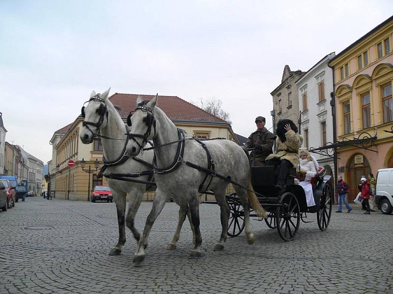 Mikuláš na Hranicku naděloval dárky