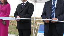 V úterý 23. září 2008 byl otevřen nový úsek dálnice D1, který už vede i bokem Kroměříže.