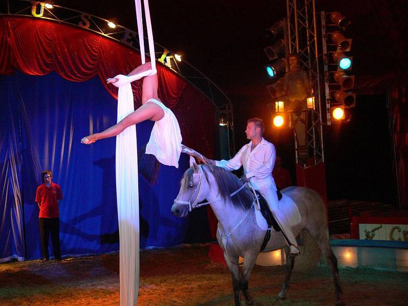 Cirkus Berousek v Hranicích
