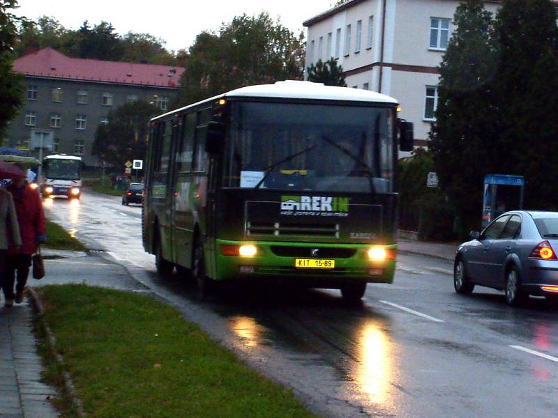 Firma ČSAD Frýdek-Místek zahájila svoji činnost již od čtvrtka 2. října.