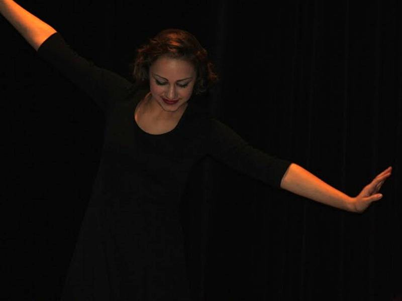 S tanečním vystoupením Edith Piaf se představili v sobotu 19. prosince v sokolovně žáci tanečního oboru Základní umělecké školy v Hranicích.