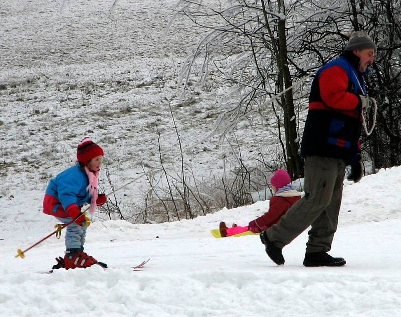 Přestože vlek v Kladkách je v provozu, ne všichni jej nutně potřebují.