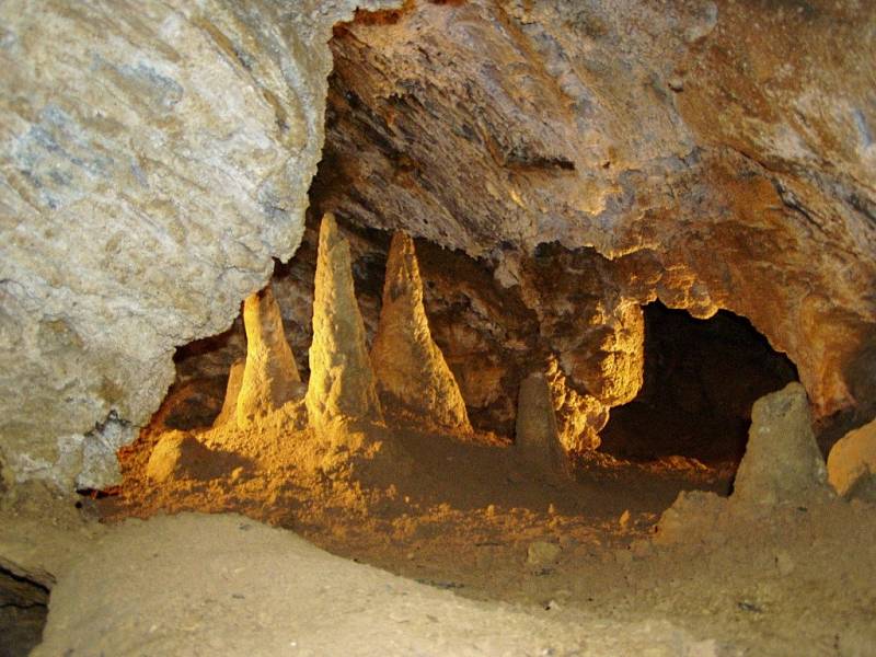 Zbrašovské aragonitové jeskyně v Teplicích nad Bečvou