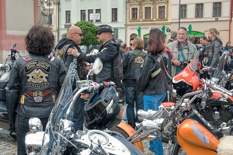 Hranická motomše pořádaná klubem Harley Owners Group