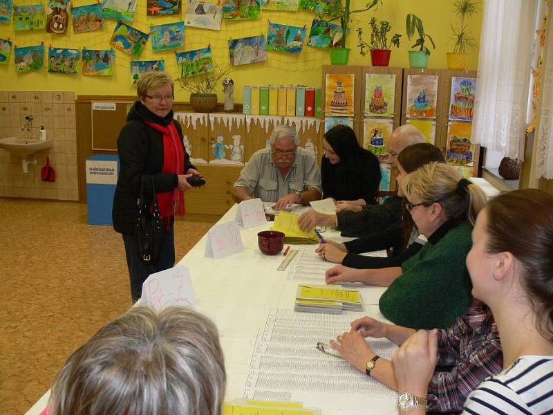 Prezidentské volby na ZŠ 1. máje v Hranicích